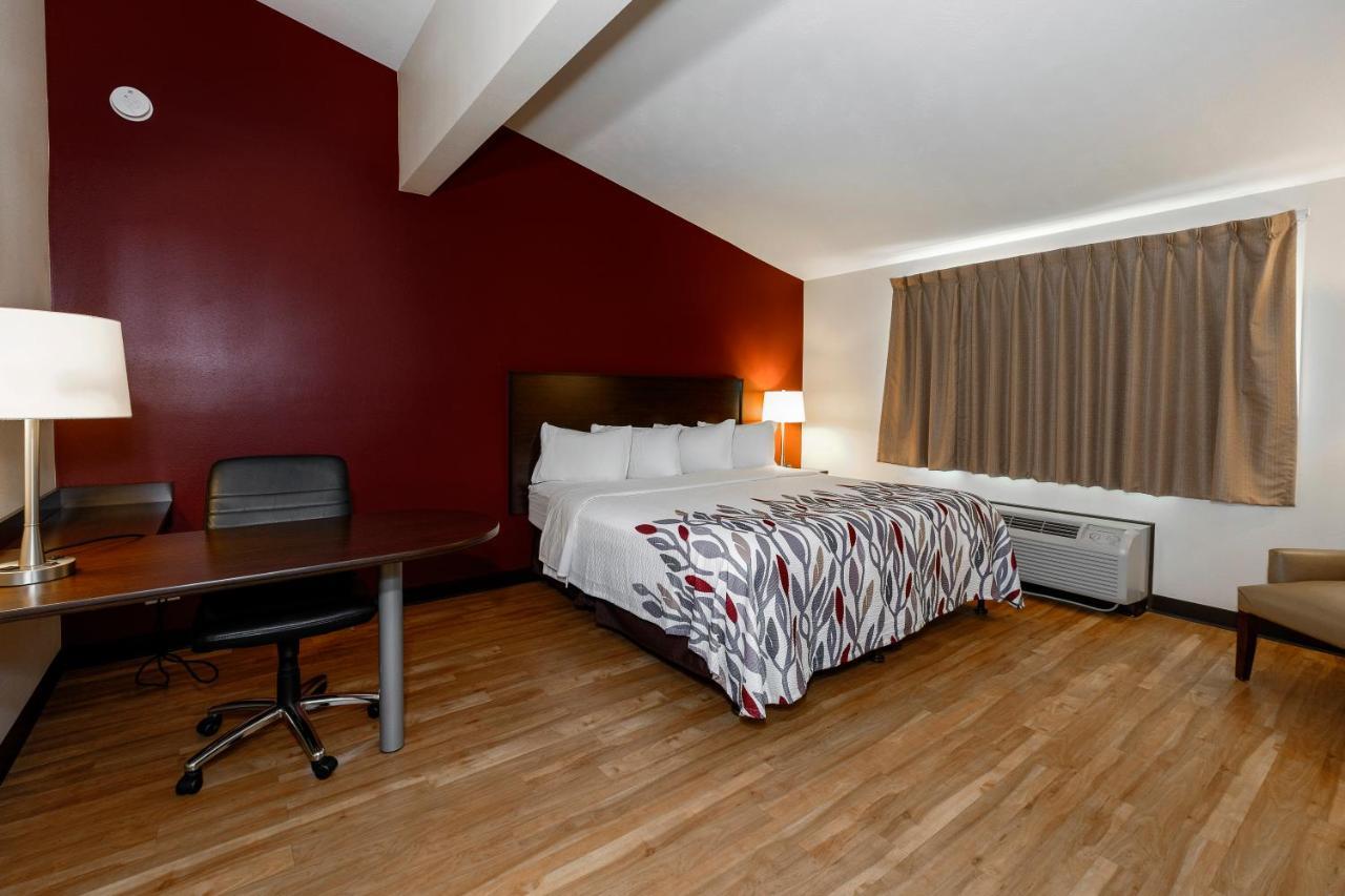 Red Roof Inn Vermillion - U Of South Dakota Exterior photo